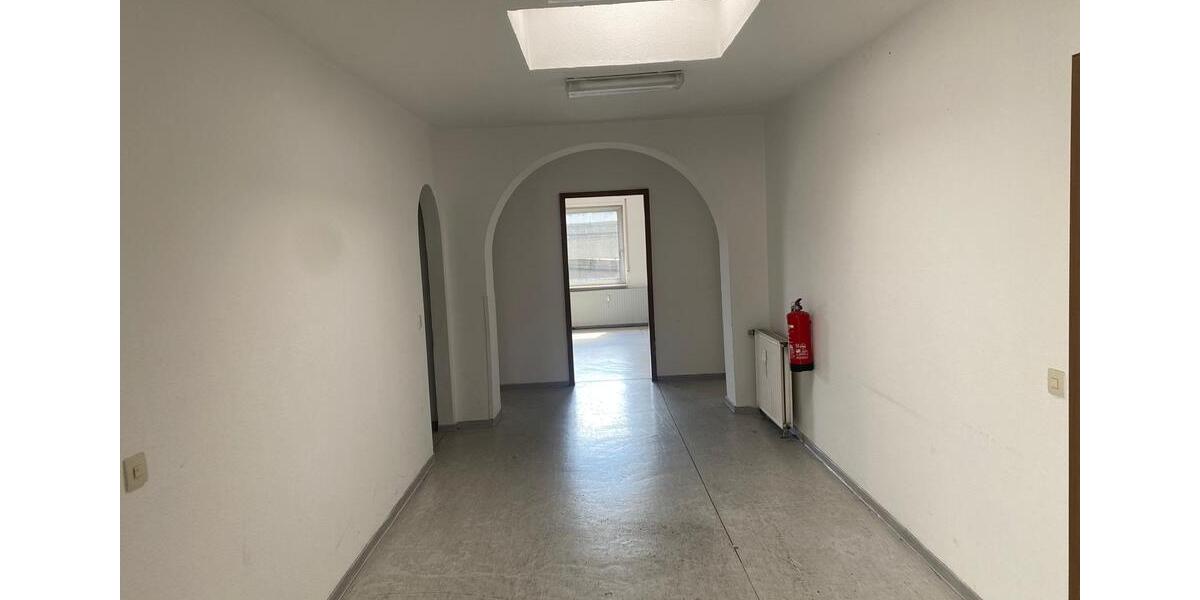 Gewerbeobjekt Völklingen - 1.000&euro; | Angebot:23771662