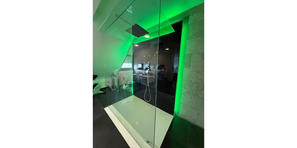 Doppelhaushälfte Saarbrücken West - 8 Zimmer, 276 m&sup2;, 620.000&euro; | Angebot:25255040