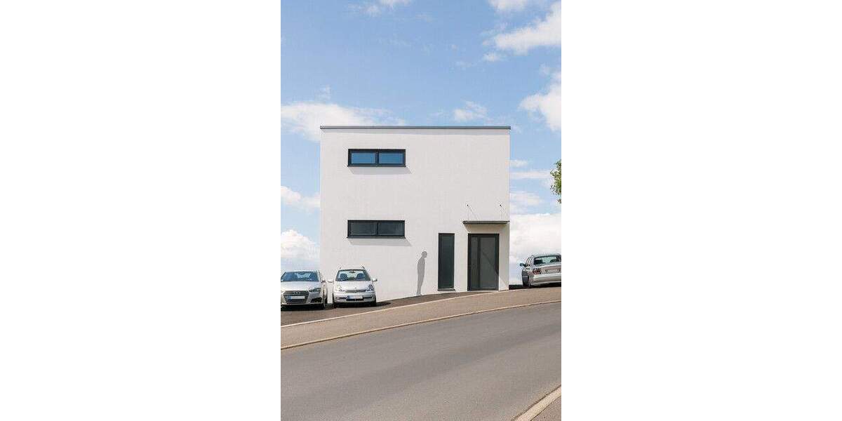Etagenwohnung Spiesen-Elversberg / Elversberg Spiesen - 2 Zimmer, 74 m&sup2;, 299.000&euro; | Angebot:25697934