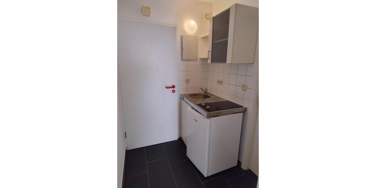 Dachgeschoßwohnung Saarbrücken Kieselhumes - 1 Zimmer, 22 m&sup2;, 70.000&euro; | Angebot:25377773