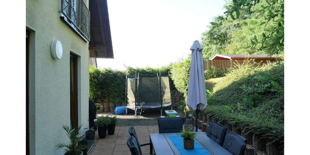 Etagenwohnung Blieskastel Bierbach - 3 Zimmer, 74 m&sup2;, 150.000&euro; | Angebot:25729575