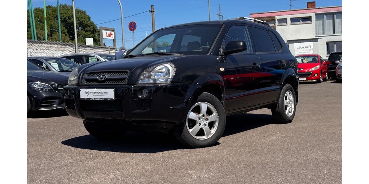 Hyundai TUCSON 100.000 km 1.999 &euro; Lebach 66822