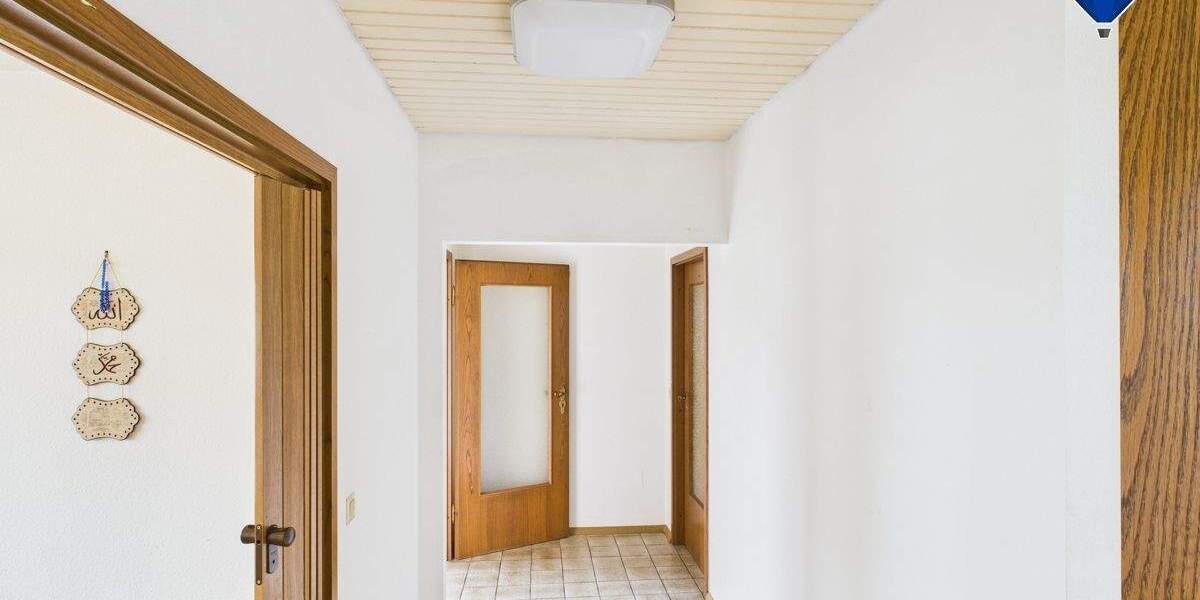 Einfamilienhaus Wallerfangen / Oberlimberg Oberlimberg - 8 Zimmer, 184 m&sup2;, 219.000&euro; | Angebot:25673972