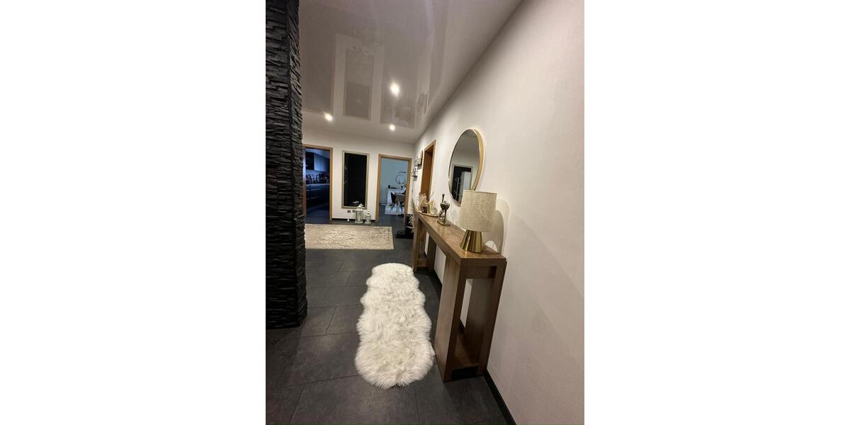 Etagenwohnung Saarbrücken Dudweiler - 3 Zimmer, 105 m&sup2;, 220.000&euro; | Angebot:26715356