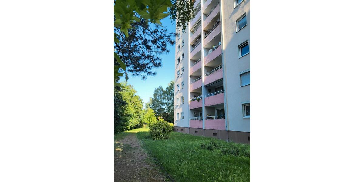 Etagenwohnung Saarbrücken Dudweiler - 4 Zimmer, 90 m&sup2;, 169.000&euro; | Angebot:26858146