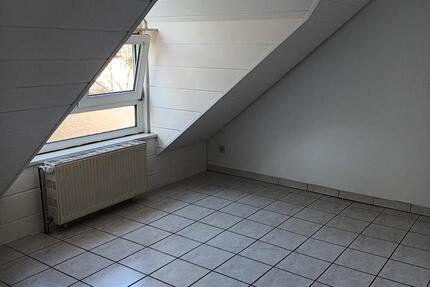 Wohnung Schwalbach - 3 Zimmer, 55 m&sup2;, 640&euro; | Angebot:25771842