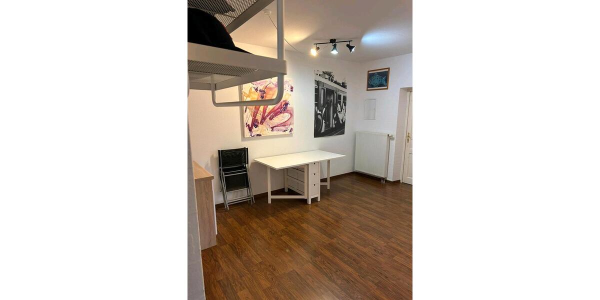Etagenwohnung Saarlouis - 2 Zimmer, 65 m&sup2;, 600&euro; | Angebot:25893760