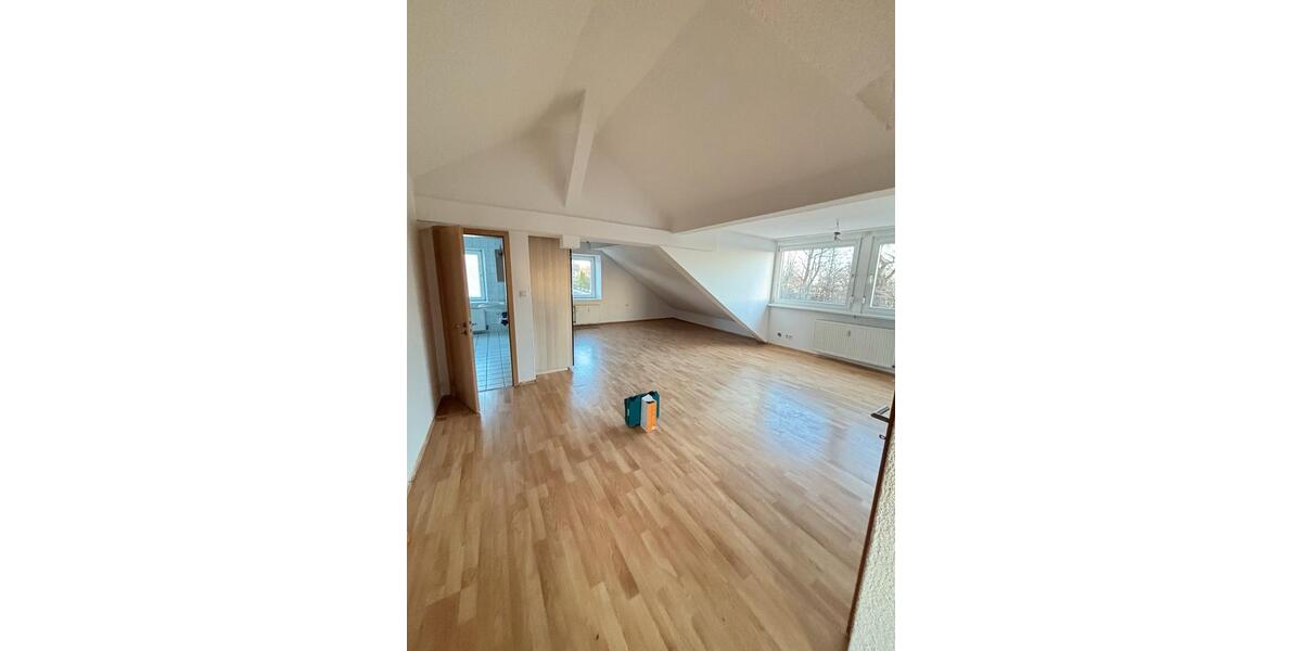 Etagenwohnung Bexbach - 3.5 Zimmer, 75 m&sup2;, 680&euro; | Angebot:25933877