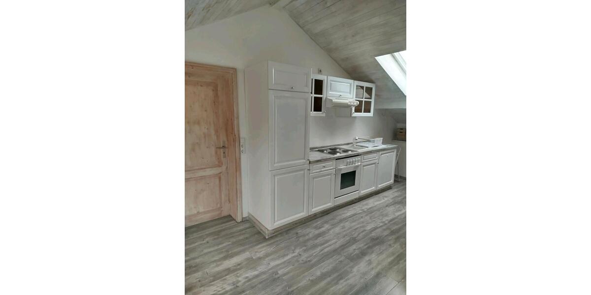 Dachgeschoßwohnung Blieskastel - 1 Zimmer, 65 m&sup2;, 750&euro; | Angebot:26630204