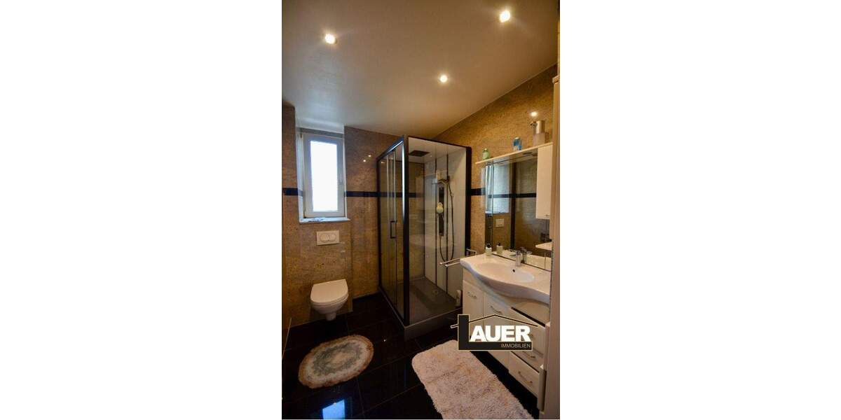 Mehrfamilienhaus, Wohnhaus Saarbrücken Burbach - 1 Zimmer, 330 m&sup2;, 495.000&euro; | Angebot:25729524