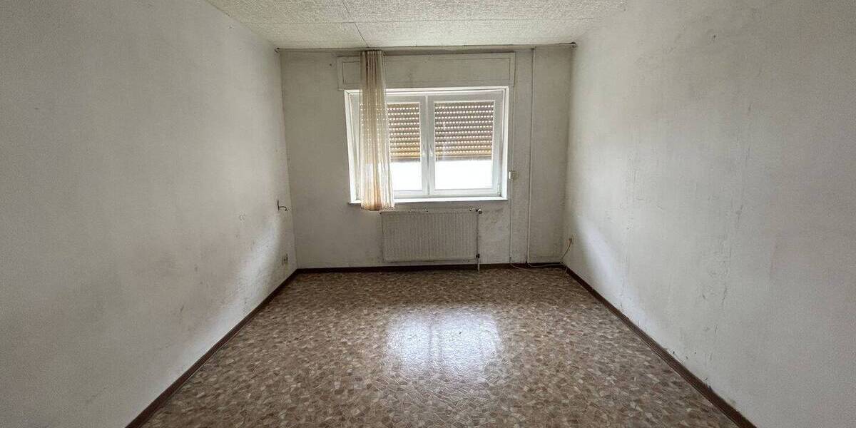 Mehrfamilienhaus, Wohnhaus Mandelbachtal / Ommersheim Ommersheim - 1 Zimmer, 317 m&sup2;, 237.000&euro; | Angebot:25850232