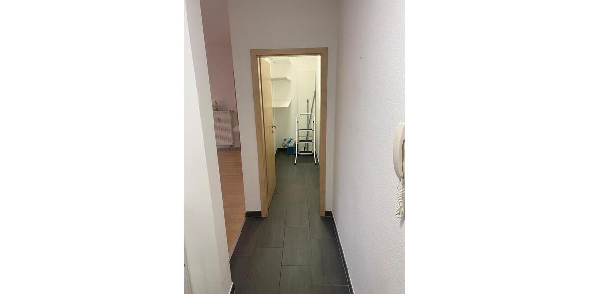 Etagenwohnung Wadgassen - 2 Zimmer, 70 m&sup2;, 890&euro; | Angebot:25945407