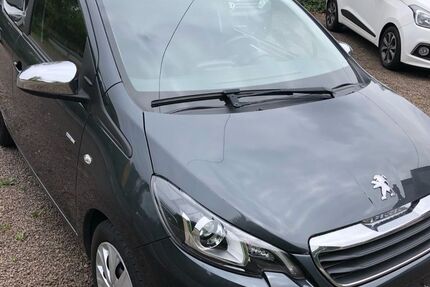 Peugeot 108 32.000 km 9.900 &euro; Schmelz 66839