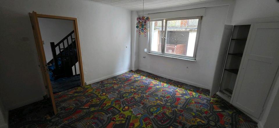 Mehrfamilienhaus, Wohnhaus Dillingen (Saar) - 10 Zimmer, 256 m&sup2;, 174.999&euro; | Angebot:25971201