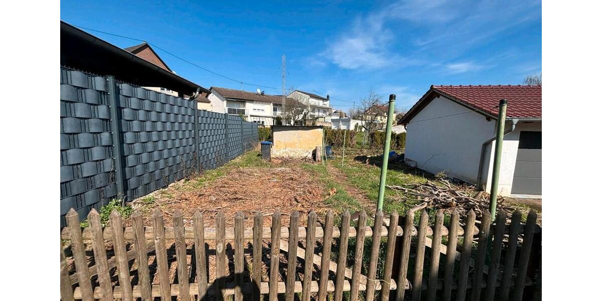 Einfamilienhaus Saarlouis - 5 Zimmer, 125 m&sup2;, 75.000&euro; | Angebot:25825038