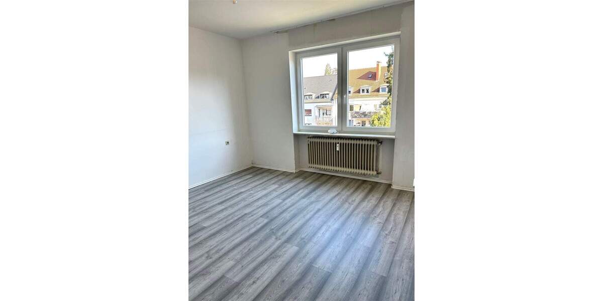 Etagenwohnung Saarbrücken Alt-Saarbrücken - 4 Zimmer, 80 m&sup2;, 610&euro; | Angebot:25899242