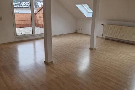 Wohnung Saarbrücken Kieselhumes - 3.5 Zimmer, 115 m&sup2;, 995&euro; | Angebot:25546281