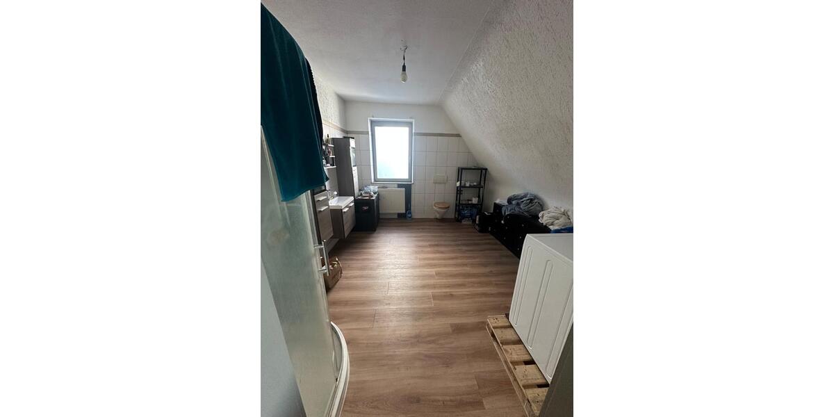 Dachgeschoßwohnung Homburg - 2 Zimmer, 75 m&sup2;, 560&euro; | Angebot:23869964
