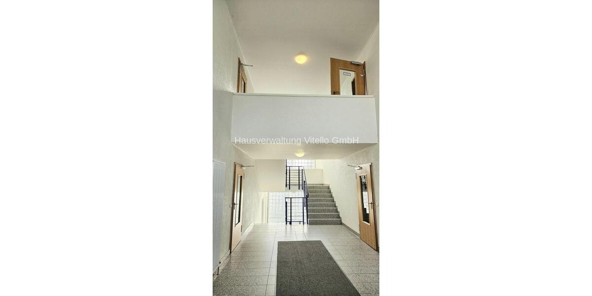 Etagenwohnung Saarbrücken Kieselhumes - 2 Zimmer, 38 m&sup2;, 465&euro; | Angebot:26611387