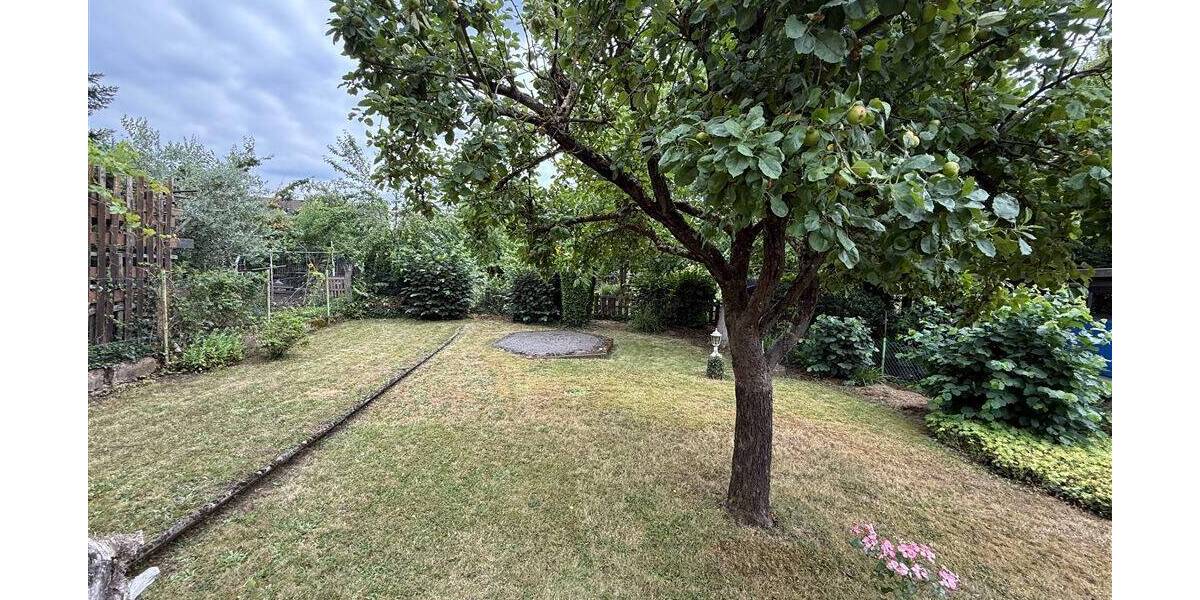 Reihenmittelhaus Bous - 5 Zimmer, 195 m&sup2;, 170.000&euro; | Angebot:25769278