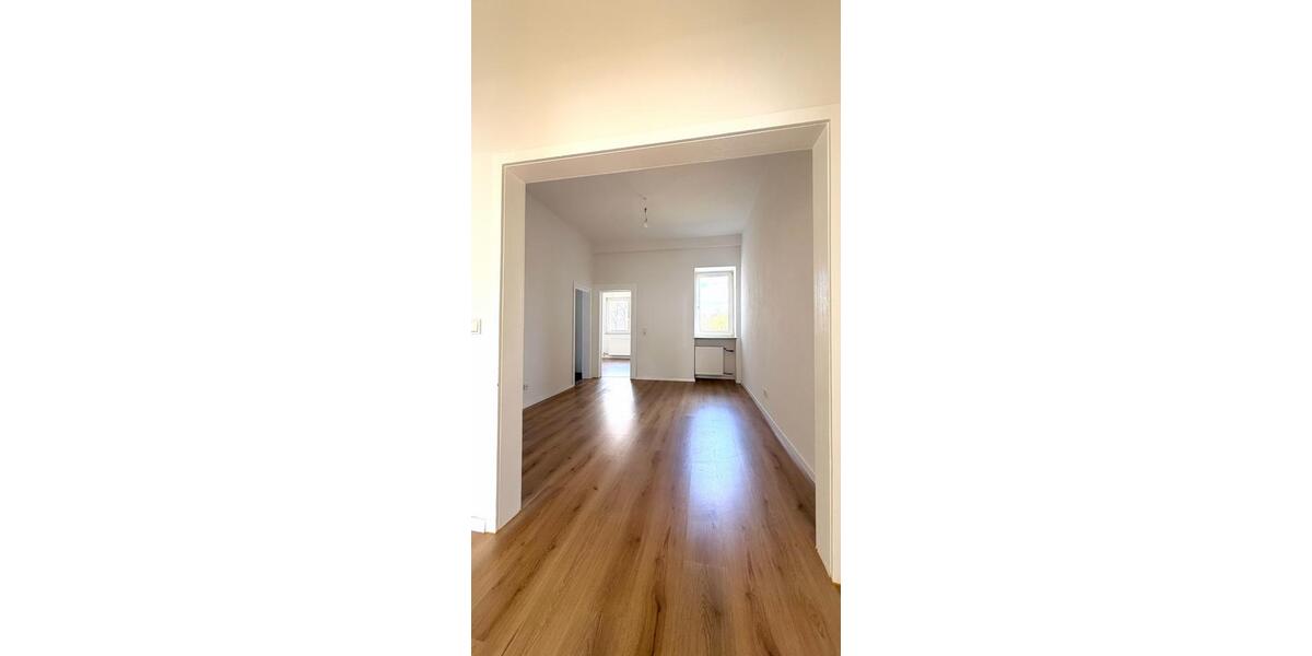 Etagenwohnung Sankt Wendel - 3 Zimmer, 101 m&sup2;, 800&euro; | Angebot:25923723