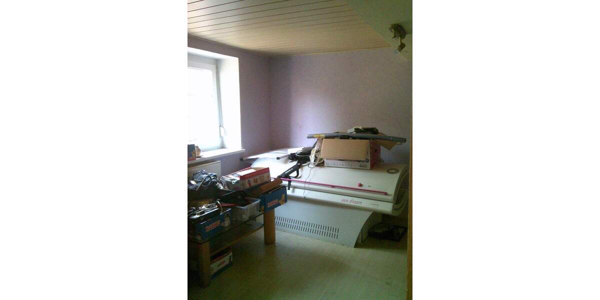 Doppelhaushälfte Quierschied Göttelborn - 6 Zimmer, 100 m&sup2;, 99.000&euro; | Angebot:25776339