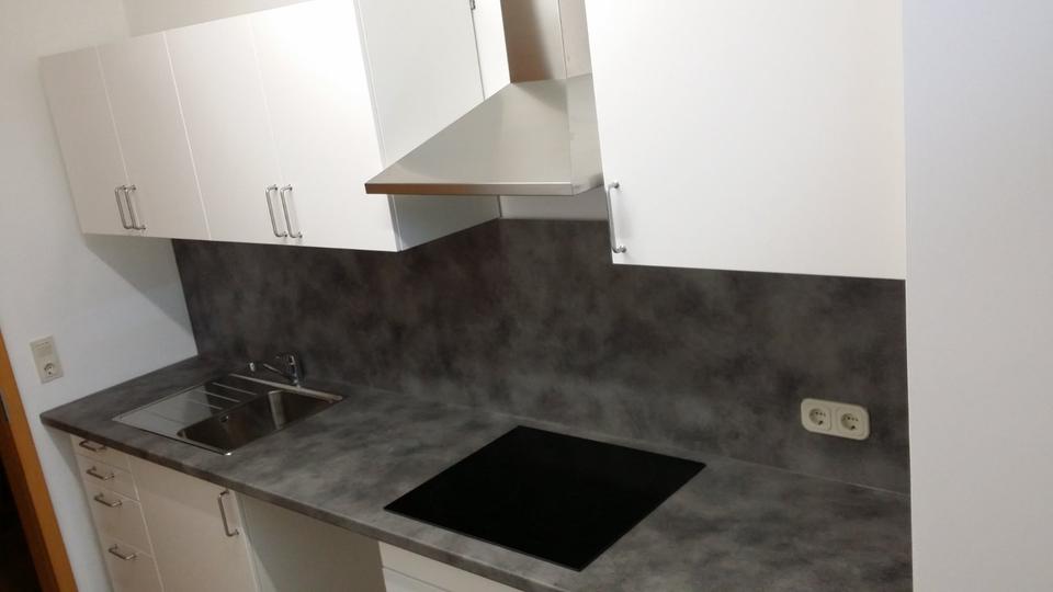 Erdgeschoßwohnung Völklingen - 2 Zimmer, 65 m&sup2;, 520&euro; | Angebot:25362964