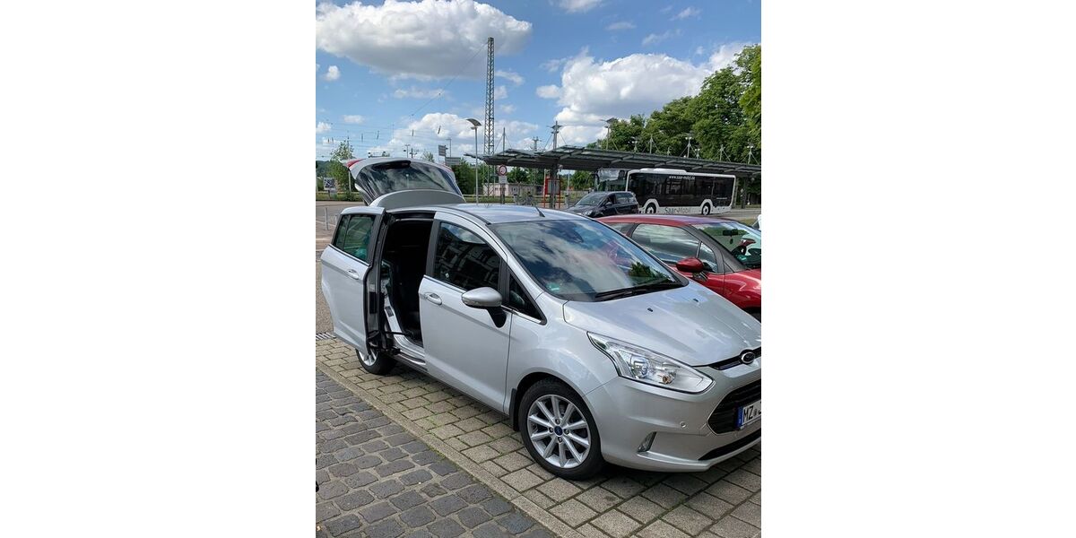 Ford B-Max 74.000 km 8.100 &euro; Saarbrücken 66113