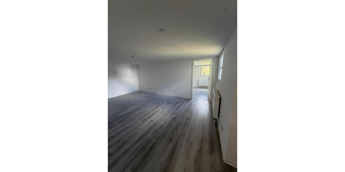 Erdgeschoßwohnung Saarbrücken Brebach-Fechingen - 3 Zimmer, 77 m&sup2;, 600&euro; | Angebot:24658518