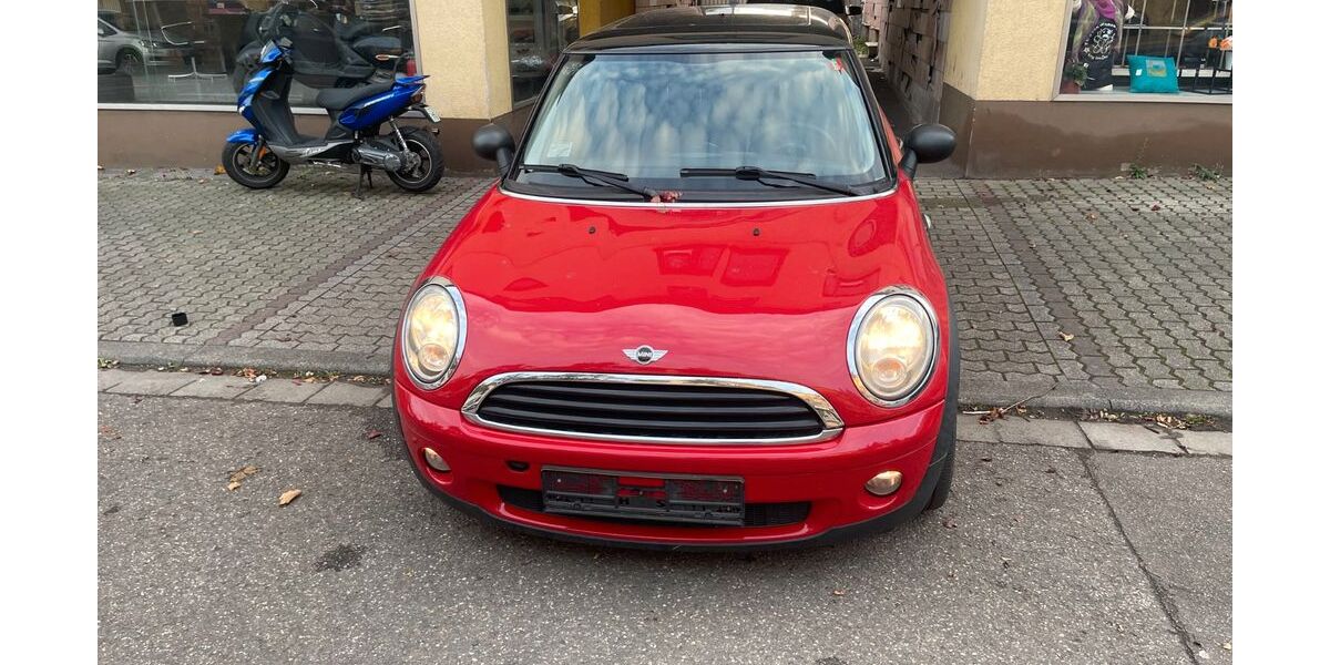 Mini ONE 140.500 km 6.000 &euro; Völklingen 66333
