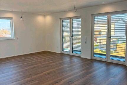 Wohnung Schmelz - 4 Zimmer, 120 m&sup2;, 1.250&euro; | Angebot:26588199