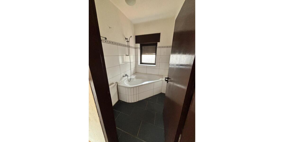 Erdgeschoßwohnung Beckingen - 2 Zimmer, 60 m&sup2;, 460&euro; | Angebot:25960926