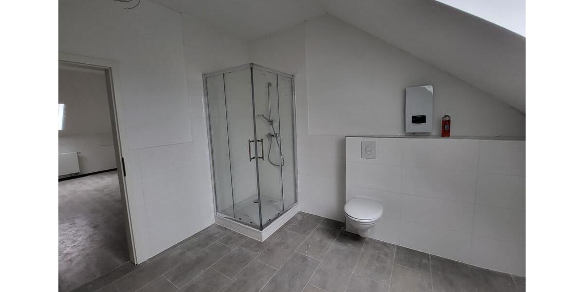 Dachgeschoßwohnung Saarbrücken St. Arnual - 5 Zimmer, 100 m&sup2;, 850&euro; | Angebot:25936034