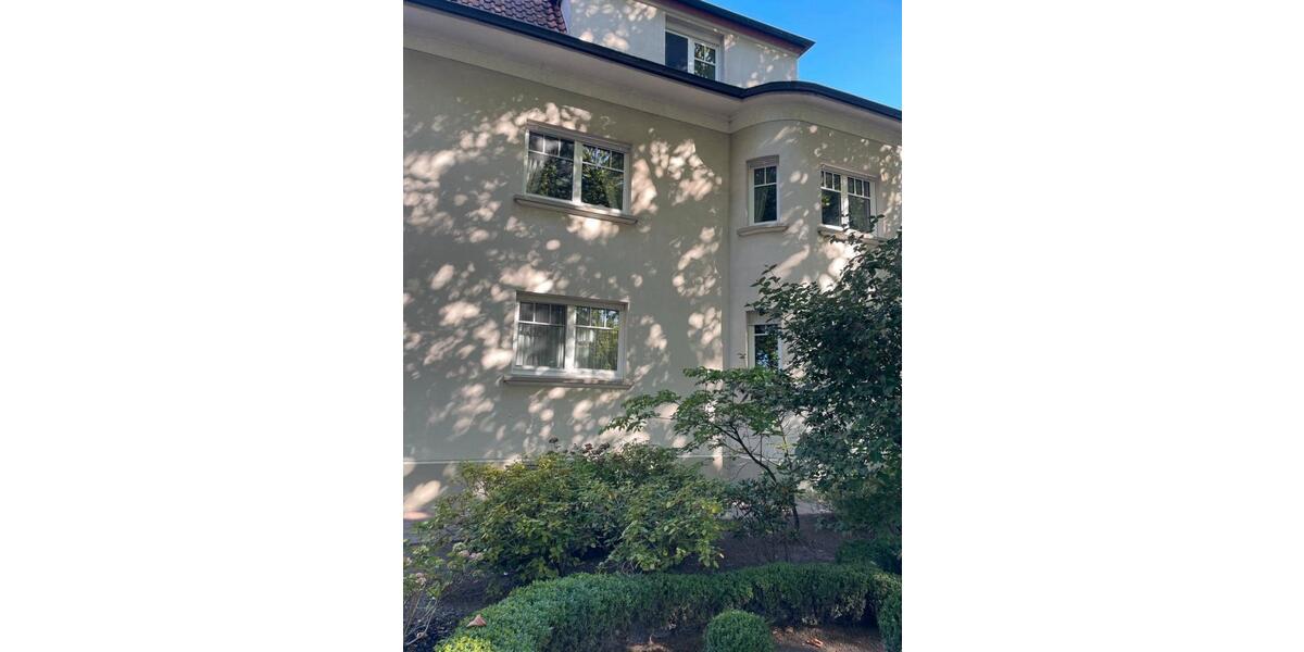 Villa Völklingen - 10 Zimmer, 252 m&sup2;, 548.000&euro; | Angebot:24673381