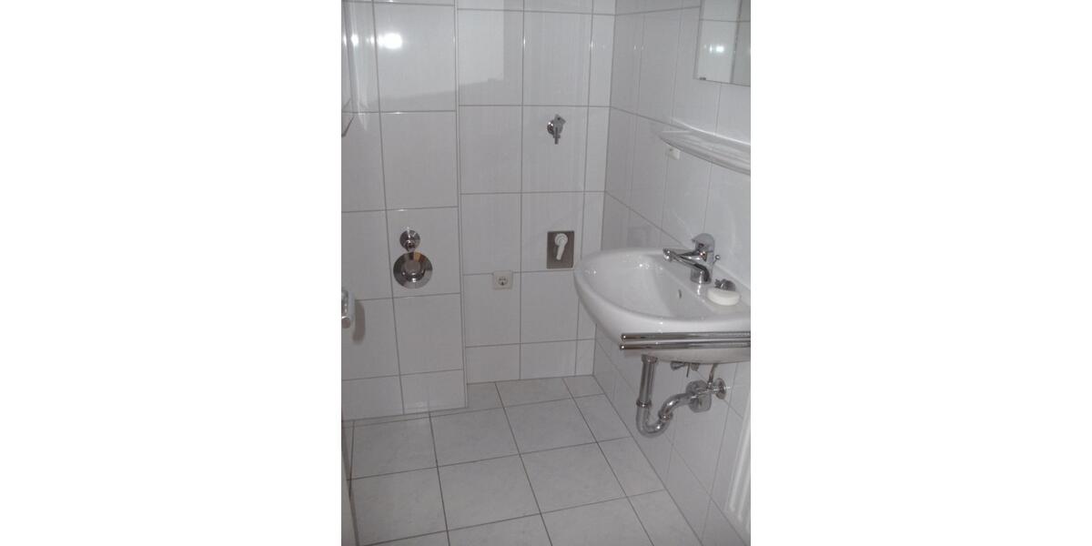 Etagenwohnung Saarbrücken - 3 Zimmer, 89 m&sup2;, 795&euro; | Angebot:25327497