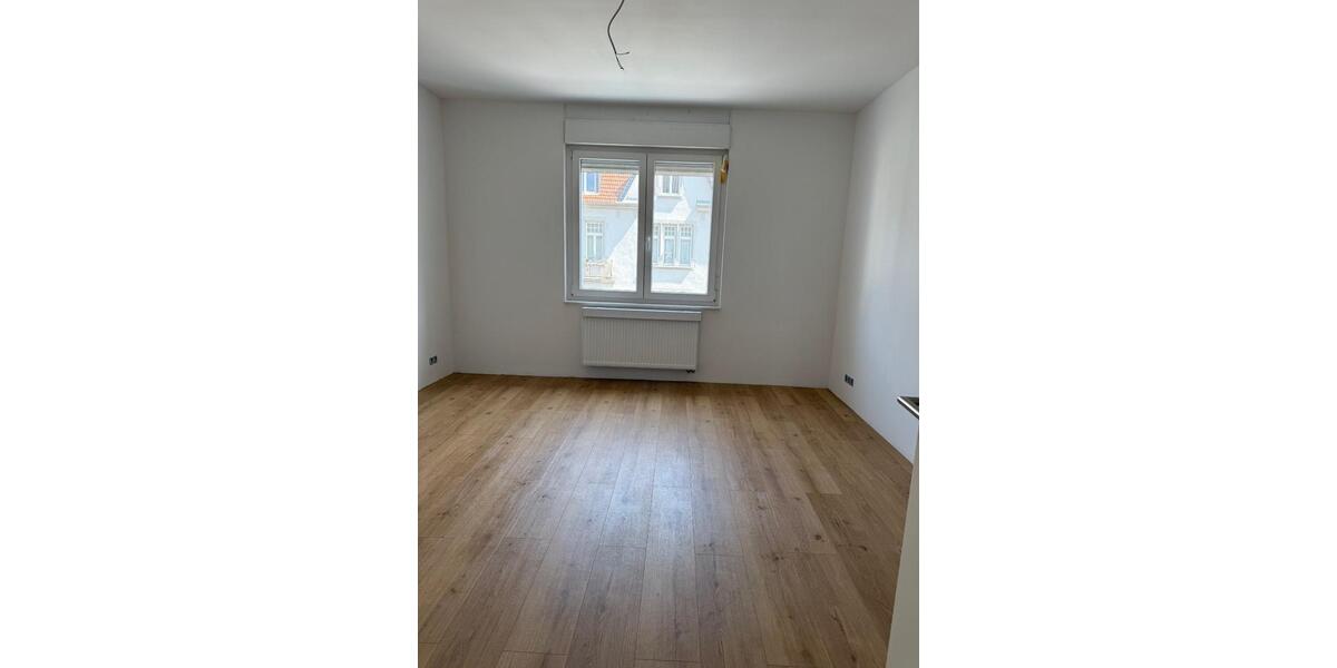 Etagenwohnung Neunkirchen - 3 Zimmer, 90 m&sup2;, 750&euro; | Angebot:25908097