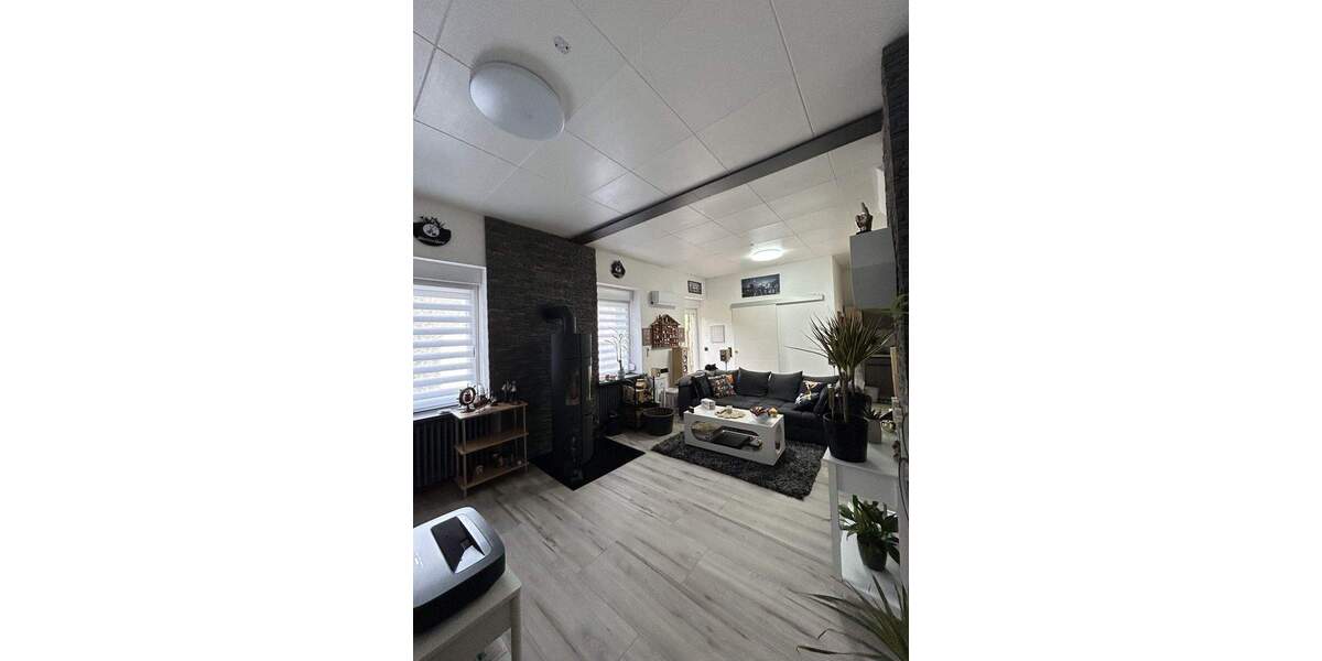 Reihenmittelhaus Saarbrücken Dudweiler - 5 Zimmer, 124 m&sup2;, 319.000&euro; | Angebot:25769683