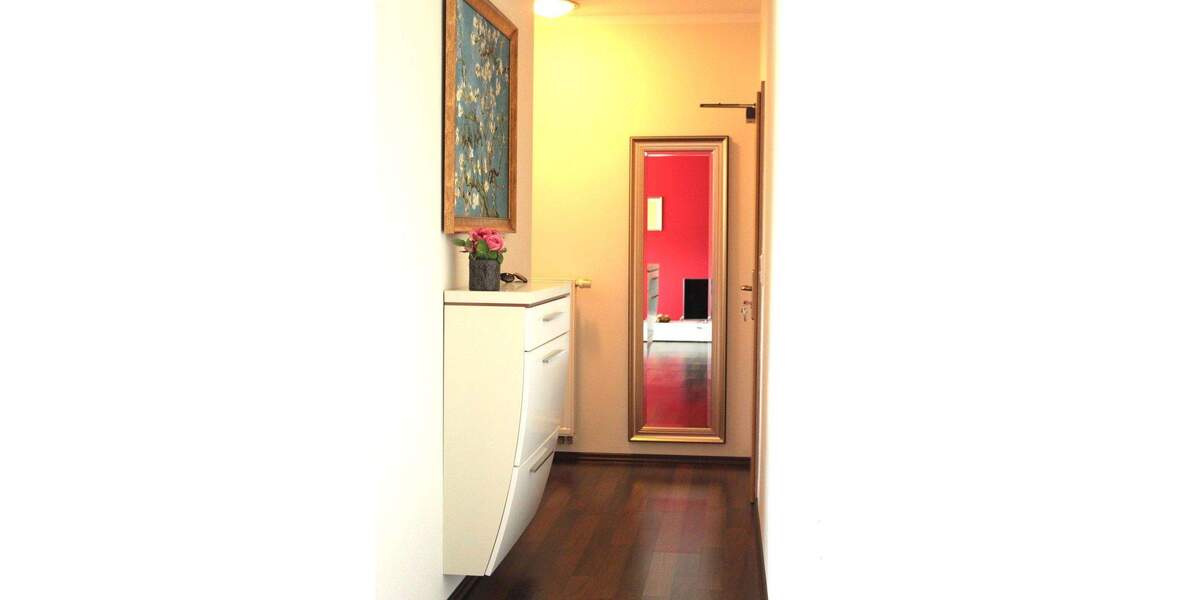 Etagenwohnung Saarlouis - 2 Zimmer, 66 m&sup2;, 175.000&euro; | Angebot:25717529