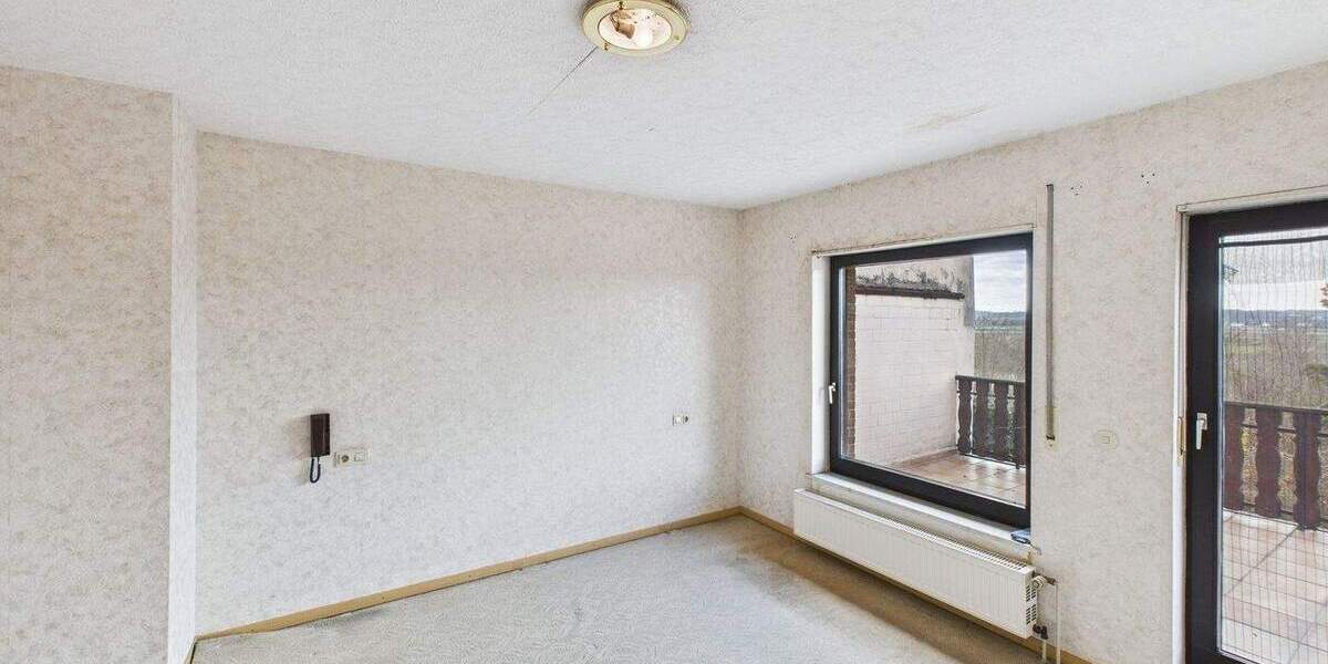 Einfamilienhaus Saarlouis Fraulautern - 7 Zimmer, 158 m&sup2;, 229.000&euro; | Angebot:25799581