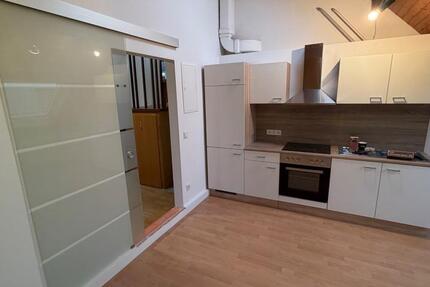 Wohnung Homburg - 2 Zimmer, 65 m&sup2;, 650&euro; | Angebot:25991076