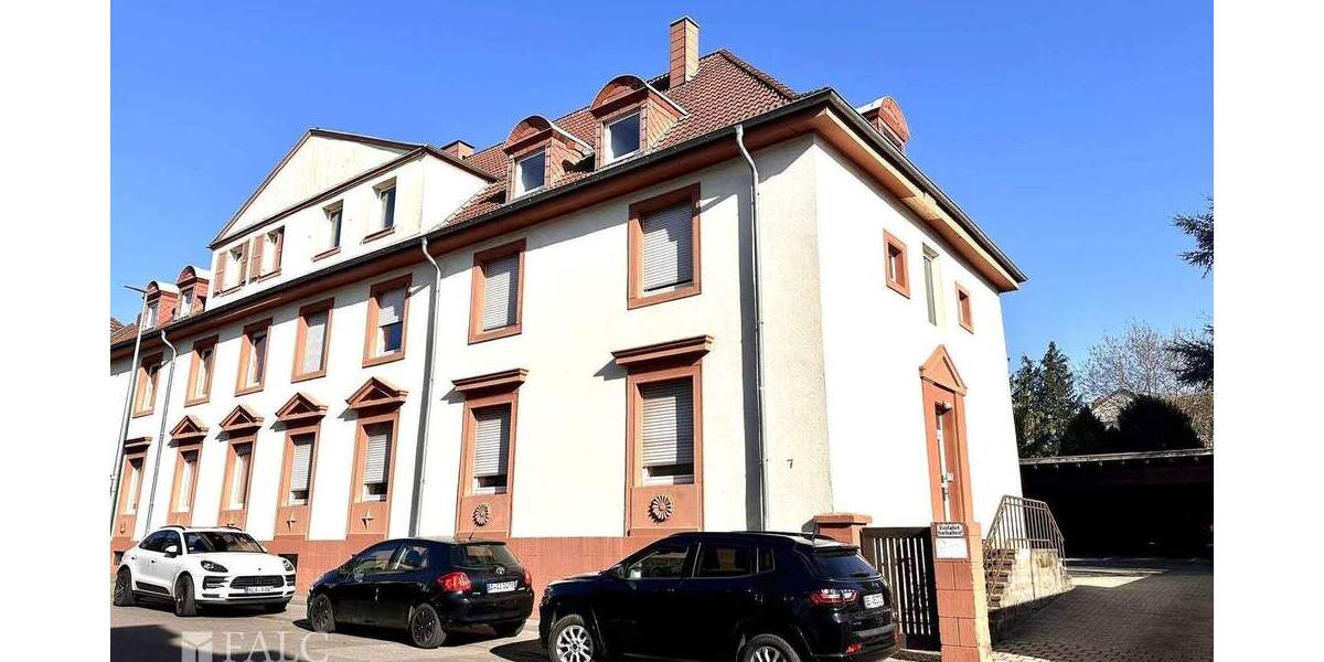 Etagenwohnung Zweibrücken - 6 Zimmer, 98 m&sup2;, 139.000&euro; | Angebot:25771920