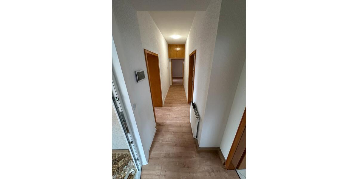 Etagenwohnung Marpingen - 4 Zimmer, 110 m&sup2;, 990&euro; | Angebot:25440198