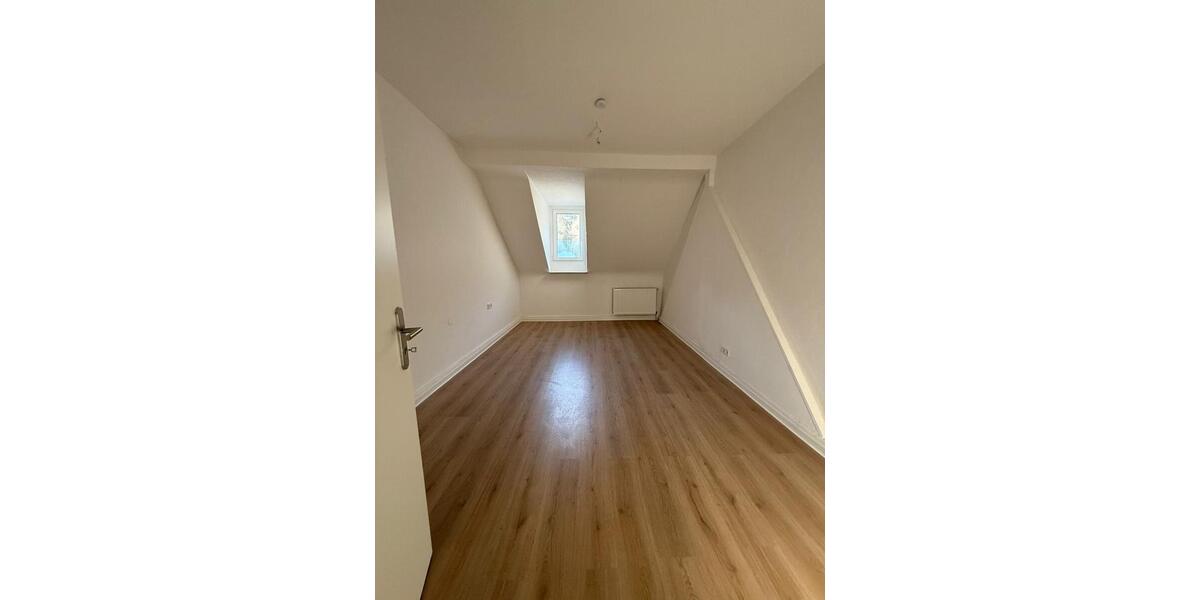 Etagenwohnung Saarbrücken St. Arnual - 1 Zimmer, 20 m&sup2;, 400&euro; | Angebot:24381174