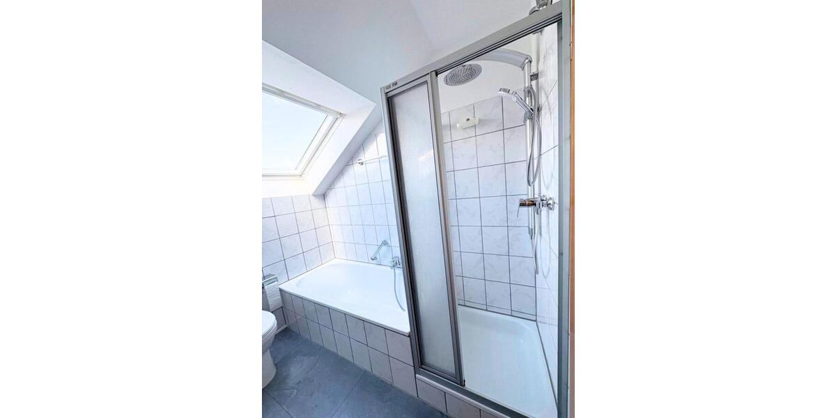 Dachgeschoßwohnung Dillingen (Saar) - 2 Zimmer, 70 m&sup2;, 590&euro; | Angebot:25856070