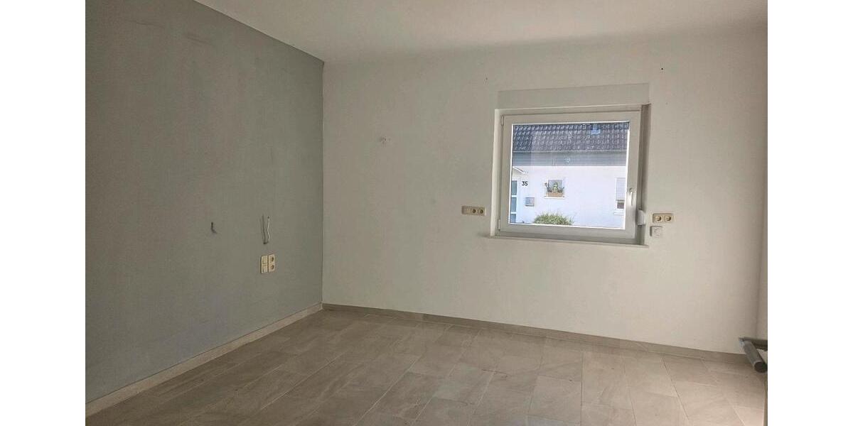 Einfamilienhaus Bexbach - 159.000&euro; | Angebot:26960848