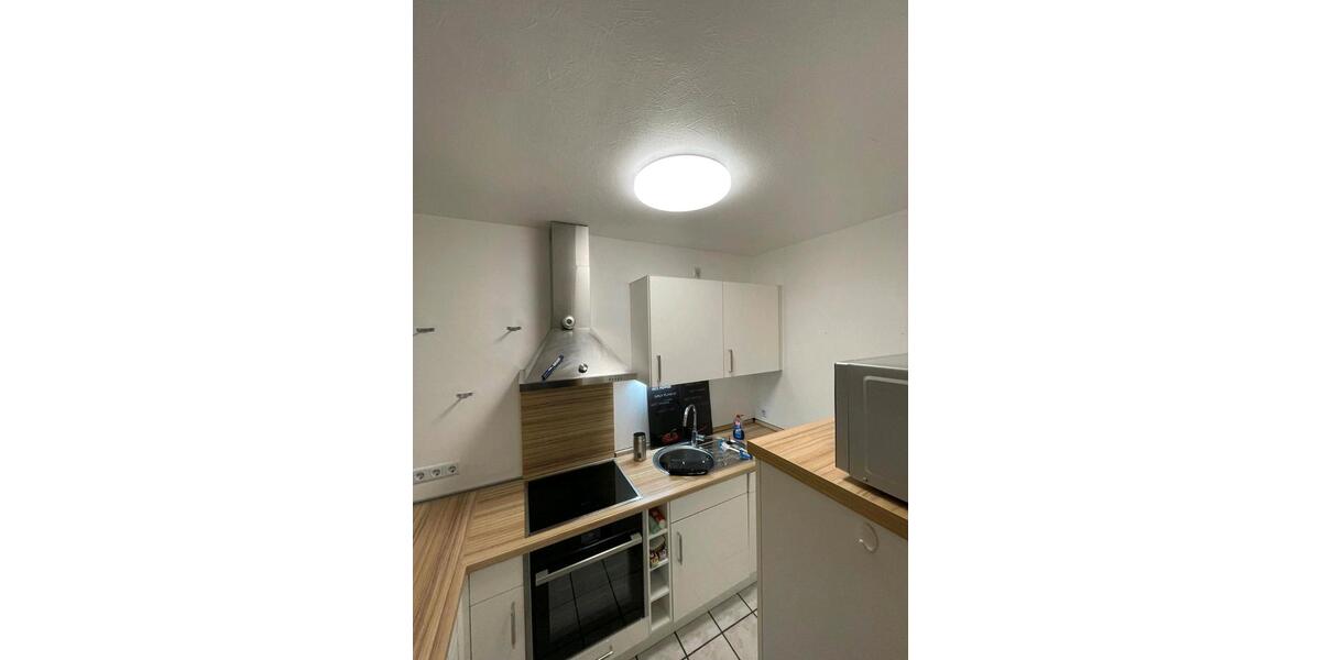 Etagenwohnung Saarbrücken West - 4 Zimmer, 80 m&sup2;, 815&euro; | Angebot:25368863