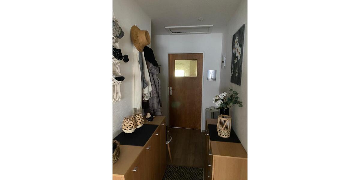 Etagenwohnung Saarbrücken Bischmisheim - 3 Zimmer, 85 m&sup2;, 700&euro; | Angebot:26698506