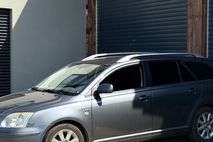 Toyota Avensis 270.000 km 2.290 &euro; Saarlouis-Lisdorf 66740