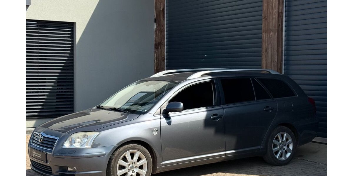 Toyota Avensis 270.000 km 2.290 &euro; Saarlouis-Lisdorf 66740