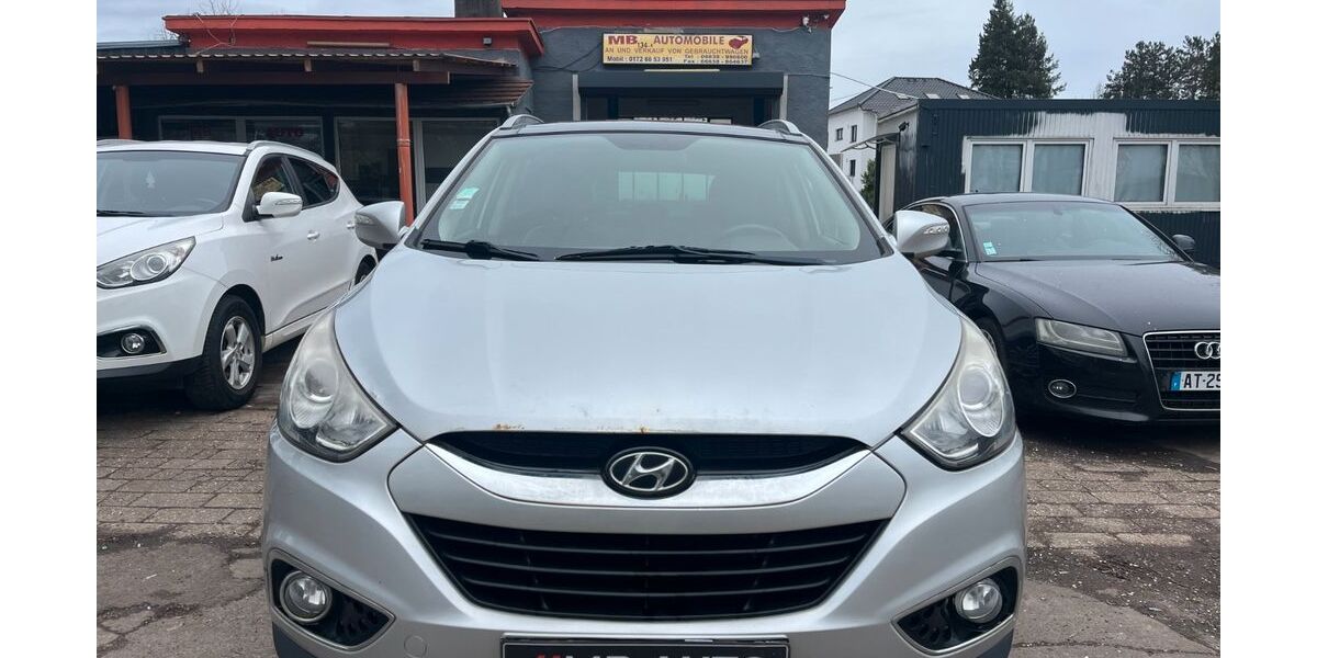 Hyundai ix35 246.000 km 4.300 &euro; Saarwellingen 66793